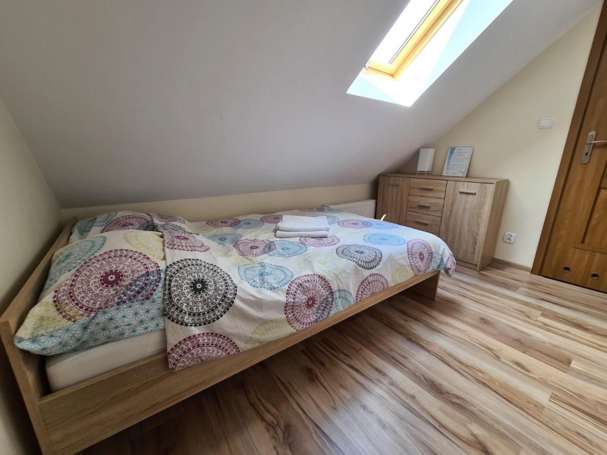 Apartamenty Trzciana เชชูฟ ภายนอก รูปภาพ