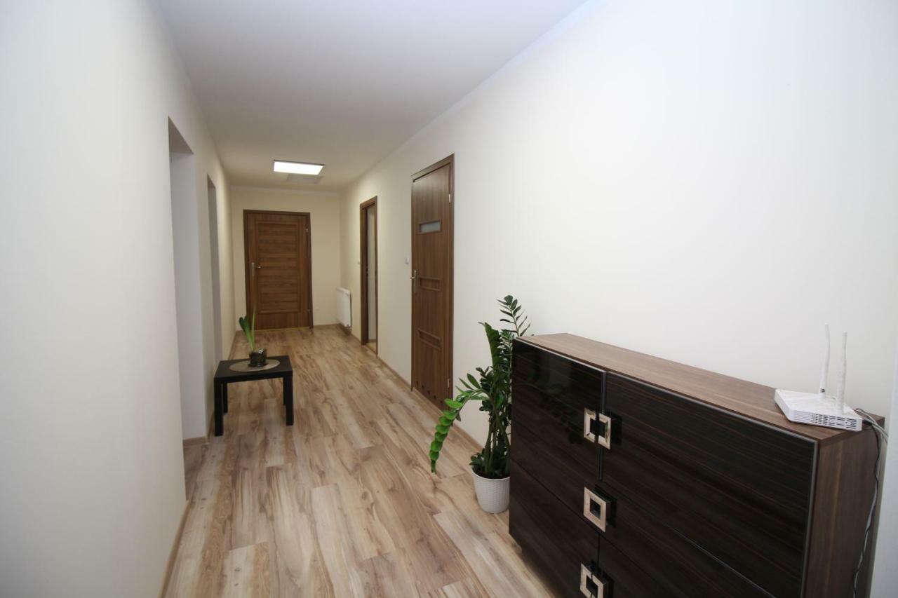 Apartamenty Trzciana เชชูฟ ภายนอก รูปภาพ